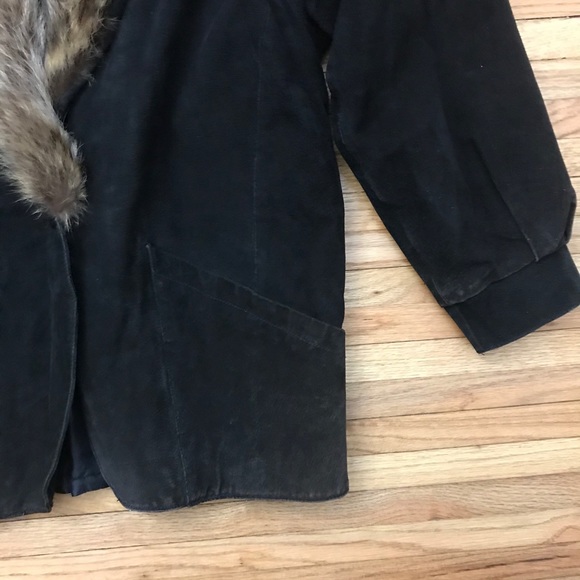 Vintage Black Suede Coat with Raccoon Fur Trim - Picture 2 of 16